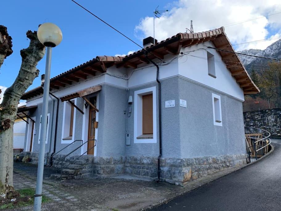 La Casa De La Colonia Βίλα Seira Εξωτερικό φωτογραφία